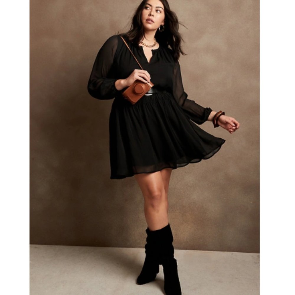 NWT BanRepF Ruched Mini Flit and Flare Dress Small 4 6 Black F136-372